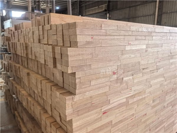 国内橡胶木拼板市场：出货放缓但价格坚挺(图2)