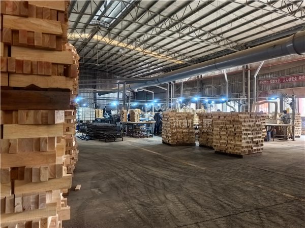 国内橡胶木拼板市场：出货放缓但价格坚挺(图3)
