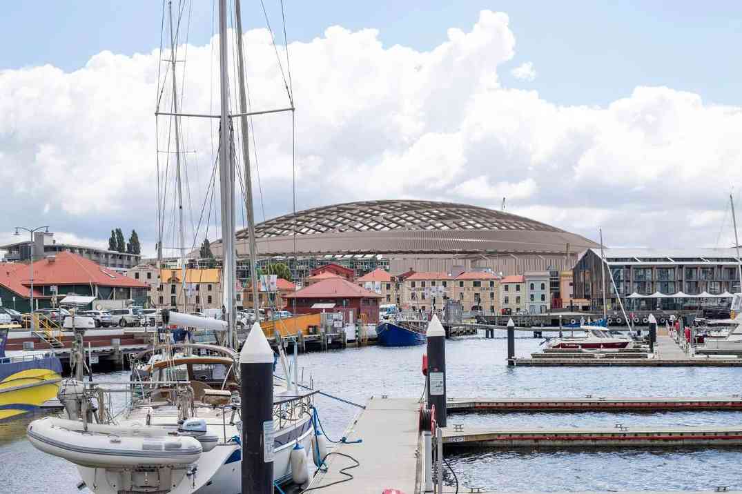 麦格理角木质屋顶体育场：投票支持率、审批争议及项目详情(图1)