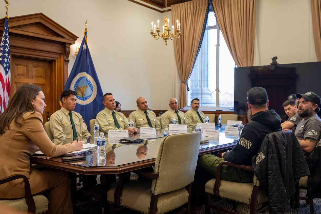 加州森林野火研究：私营工业林地严重火灾风险比公共土地高1.5倍，结构差异成主因(图1)