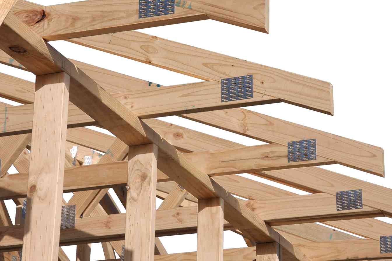 颠覆认知！新研究：钉板木屋顶桁架碳排放全跨度最低，碾压钢与混凝土(图1)