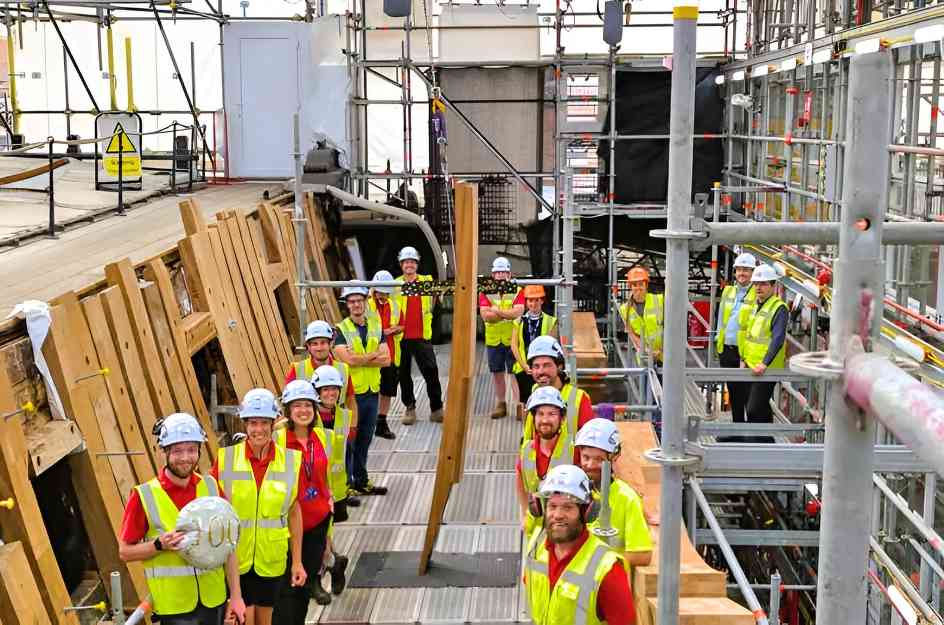 十年修复路！HMS Victory 第 100 根橡木肋骨安装，法国森林成木材关键来源(图3)