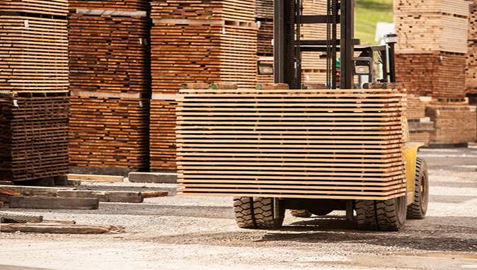 木材期货价格从近两个月高位回落(图1)