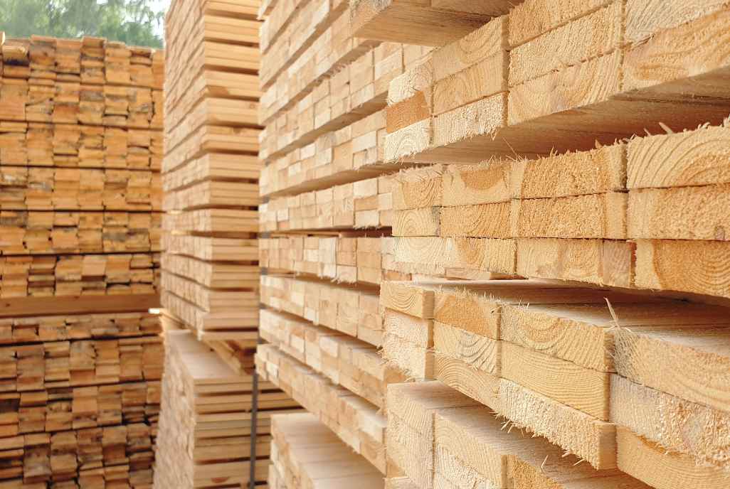 需求预期强劲，木材价格坚挺！(图1)