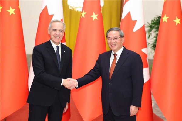 中国与加拿大续签木材合作文件！木材贸易现状：量降但位重(图1)